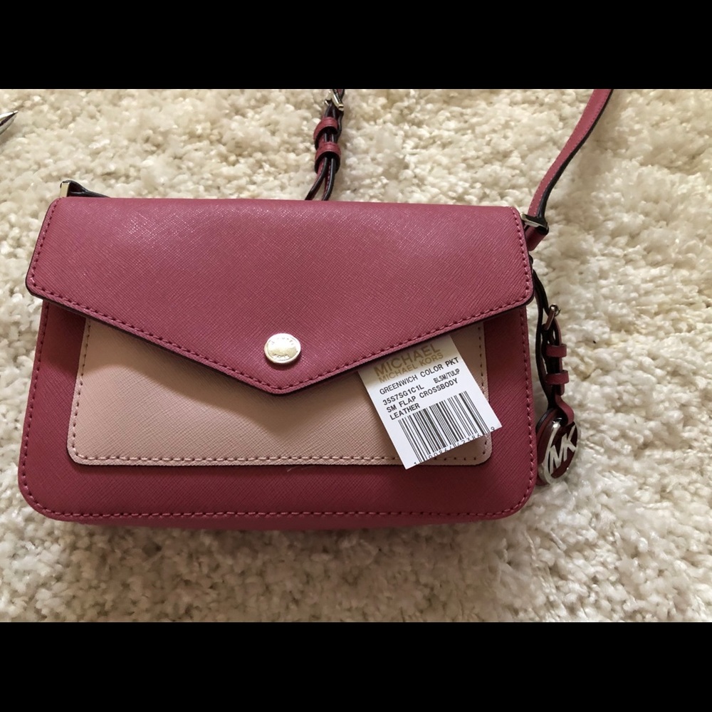 Michael Kors Saffiano Leather Greenwich Sm Flap